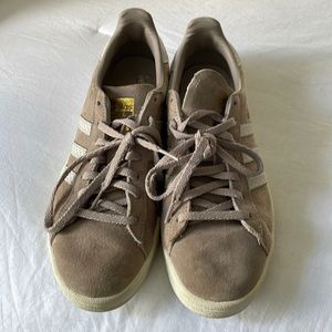 Adidas campus shoe.  Size 7.  Dark beige